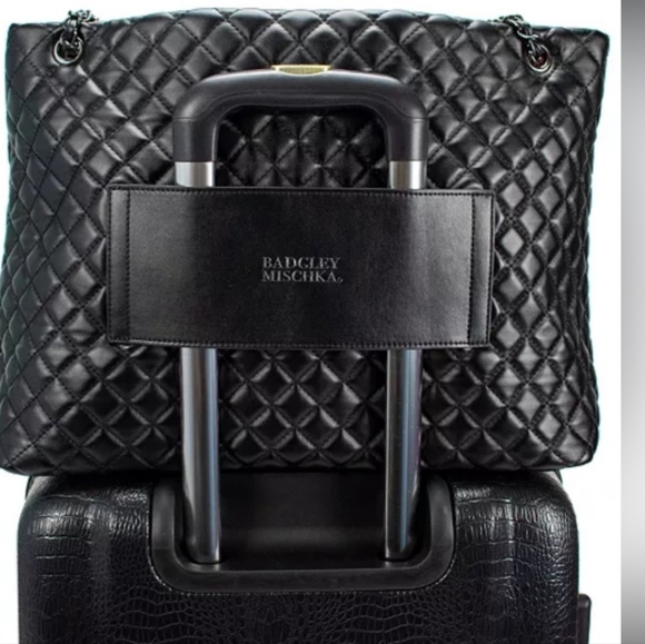 Badgley Mischka Diana Weekender Travel Bag - Picture 9 of 10